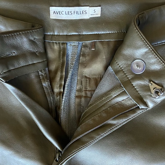 Vegan Leather Wide Leg Cropped Trouser - Picture 3 of 6